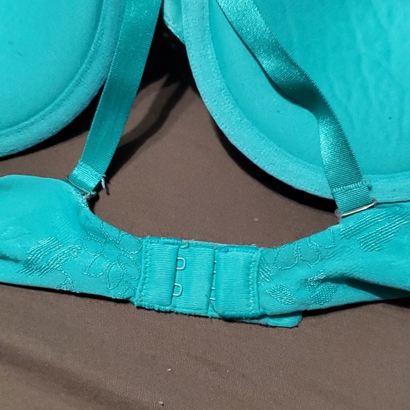 Colored Push-up bras - Picture 2 of 6